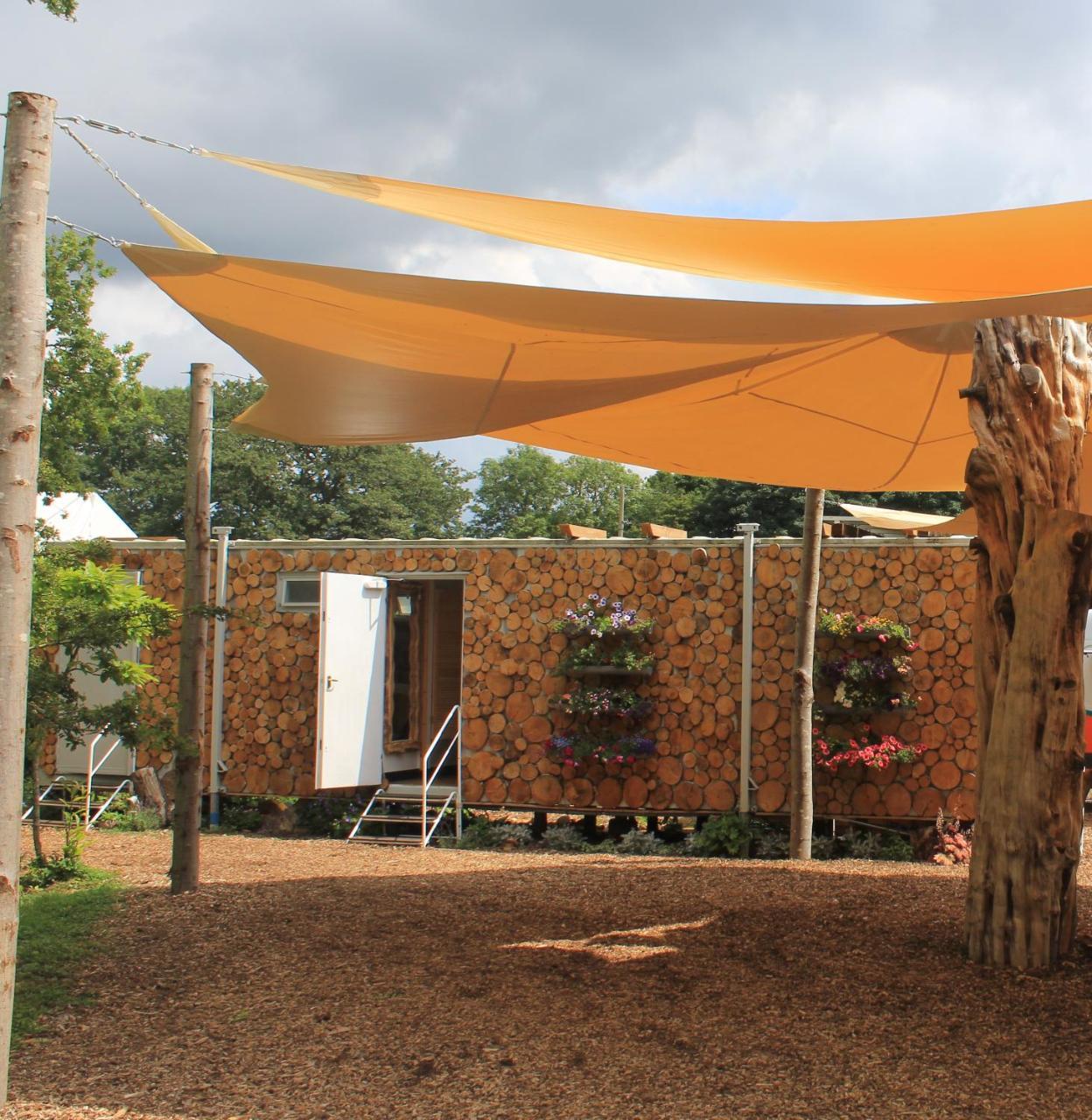 Plush Tents Yurt Village Τσίτσεστερ Εξωτερικό φωτογραφία