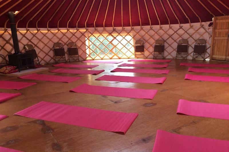Plush Tents Yurt Village Τσίτσεστερ Εξωτερικό φωτογραφία